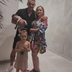 Profile Picture of Anna Alex Carp (@Anna-Alex-Carp) on Facebook