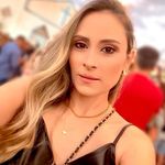 Profile Picture of Carla Tavares (@carlatbarros) on Instagram