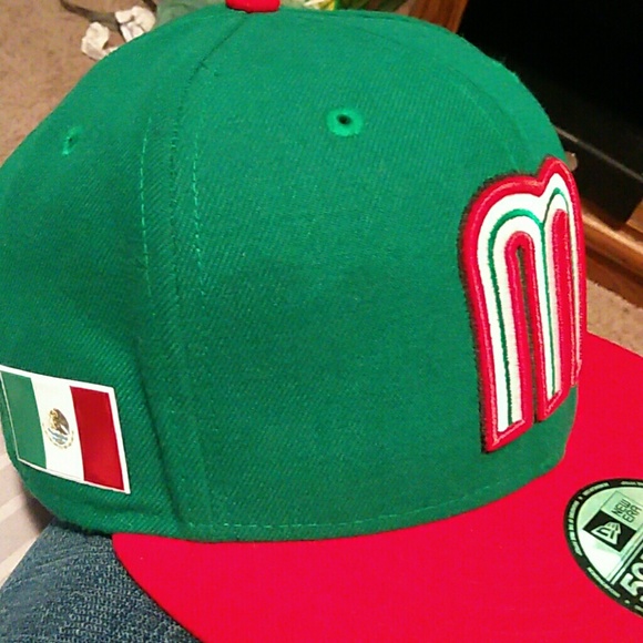 Profile Picture of Alonso Ruiz (@alonsoruiz1) on Poshmark