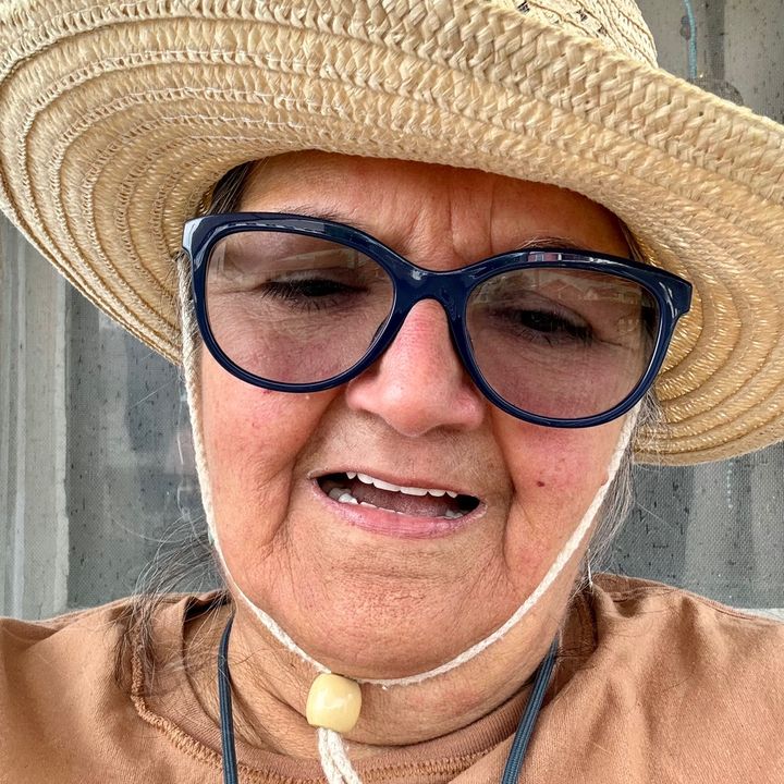 Profile Picture of Beatrice Haynes (@beatrizbeabernie) on Tiktok