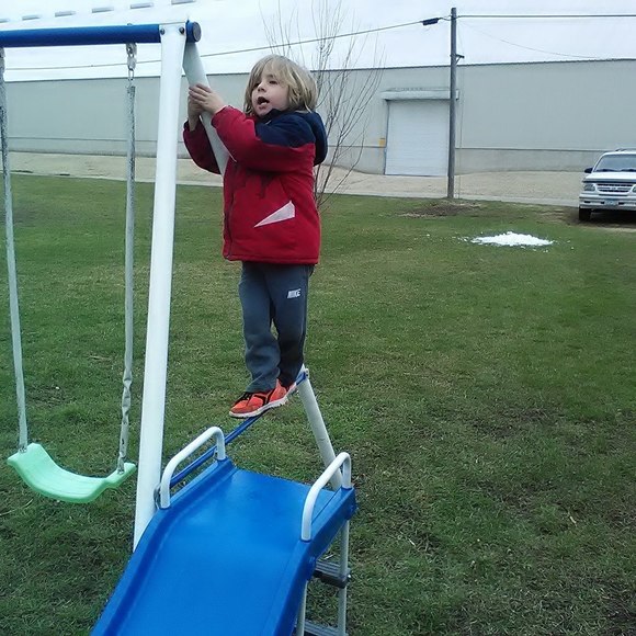 Profile Picture of Jodi Finstad (@finstadjodi) on Poshmark