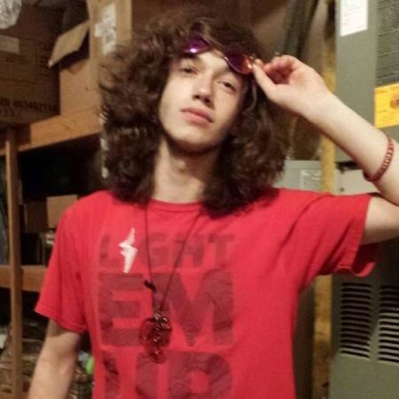 Profile Picture of Cody Maxwell (@codymaxwell1) on Poshmark