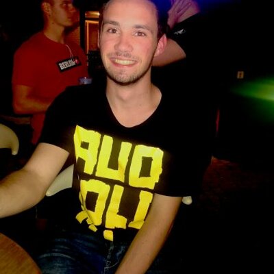 Profile Picture of Chris Matzke (@chris_skater2) on Twitter