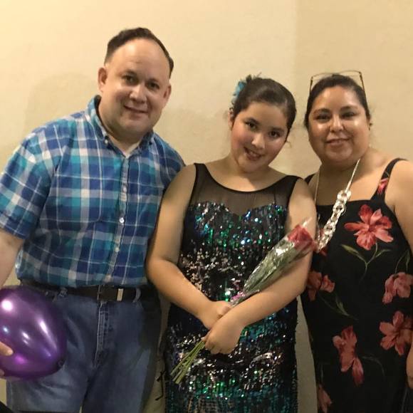 Profile Picture of Yolanda Cantu (@ychhs) on Poshmark