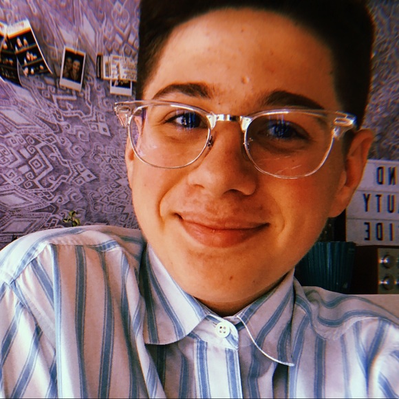 Profile Picture of Alex Mcquade (@alexmcq8) on Poshmark