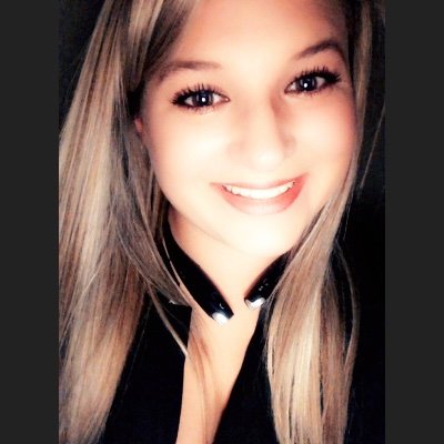 Profile Picture of Haynicole 💛 (@HaleyWoodall7) on Twitter