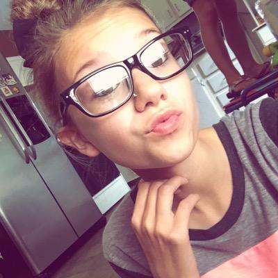 Profile Picture of Shelby Helton (@ShelbyHelton2) on Twitter