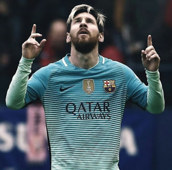 Profile Picture of Alex Vega (@alexvega645) on Poshmark