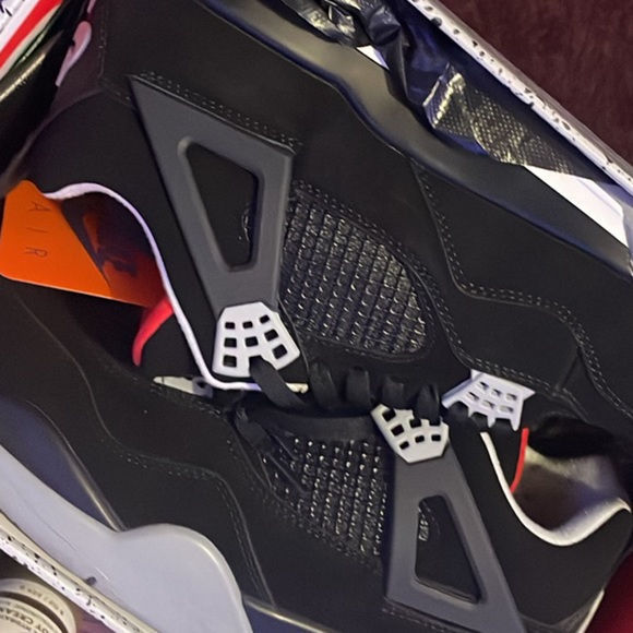 Profile Picture of Steven Quinn (@doughboy94) on Poshmark