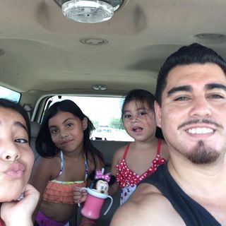 Profile Picture of Herbert Sanchez (@herbert.sanchez.18) on Facebook