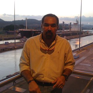Profile Picture of Herbert Bonilla (@herbert.bonilla.50) on Facebook