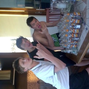 Profile Picture of Nick Hutt (@nickhutty) on Myspace