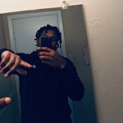 Profile Picture of Nicholas Armour (@nick4260) on Twitter