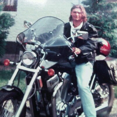 Profile Picture of Jonathan, Calderon (@JCHeadHunter) on Twitter