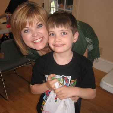 Profile Picture of Karen Cooley (@karenmcooley) on Twitter