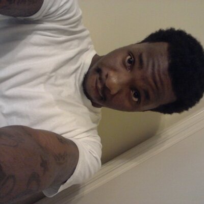 Profile Picture of John Foster (@jay_foss55) on Twitter