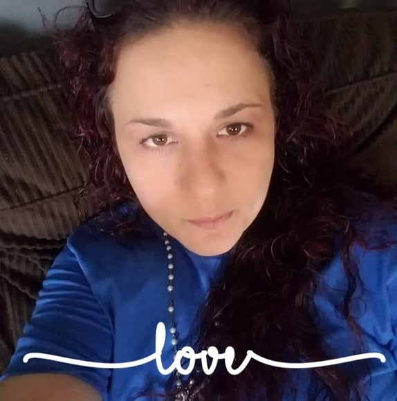 Profile Picture of Lea Coraci (@leacoraci1024) on Poshmark