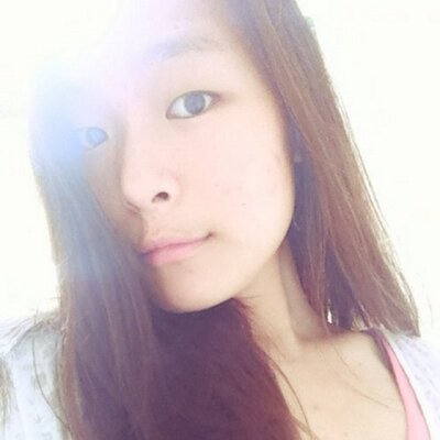 Profile Picture of EVonne (@EvonnePaul) on Twitter