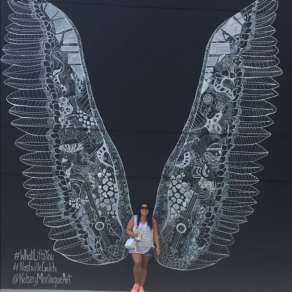 Profile Picture of Kristin Shulby (@kshulby88) on Poshmark