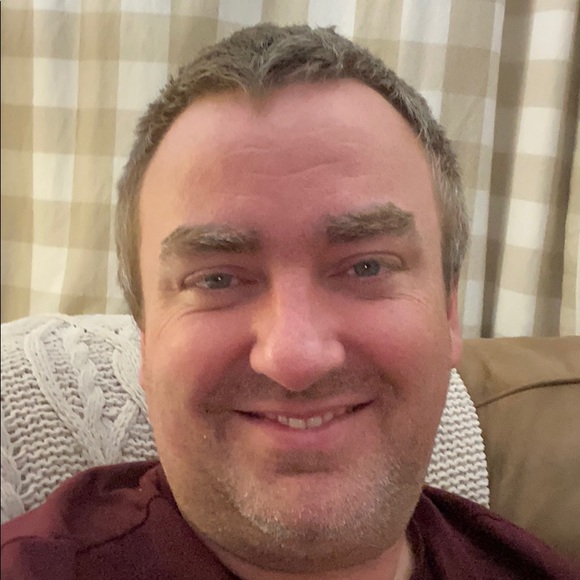 Profile Picture of Michael Bergum (@mikebergum) on Poshmark