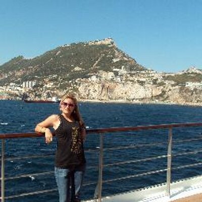 Profile Picture of Amy Thoftne (@AmyThoftne) on Twitter
