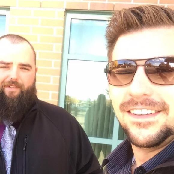 Profile Picture of John Roy (@johnroy101) on Poshmark