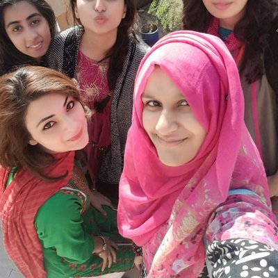 Profile Picture of Fatima Farooq (@Faama123) on Twitter