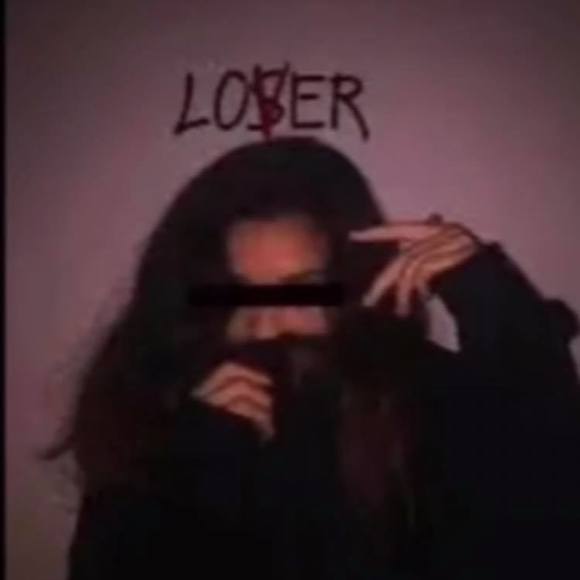 Profile Picture of Joey Capria (@joeycapria) on Poshmark