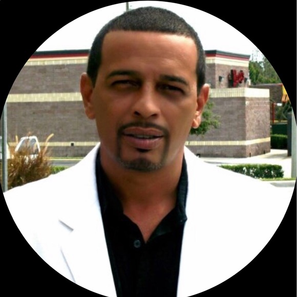 Profile Picture of Joel Ortiz (@cdexswzaq123) on Poshmark