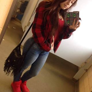 Profile Picture of Jessica Flores (@jasmine.garner.794) on Facebook