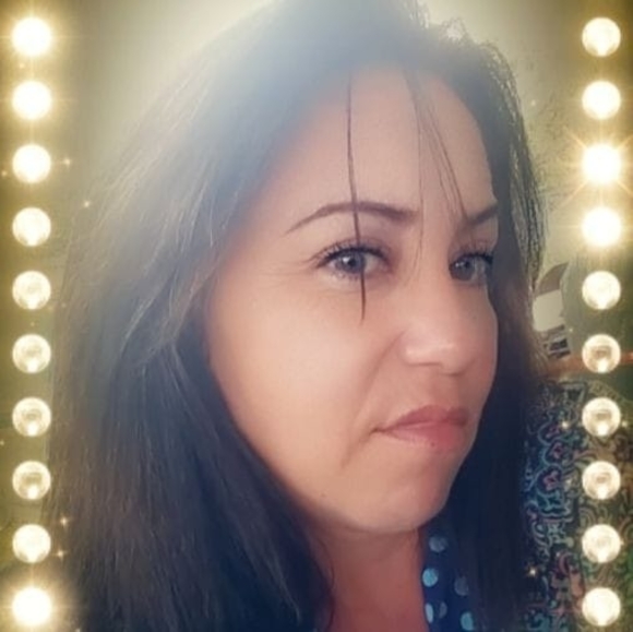 Profile Picture of Yusimy Buchillon (@buchillony) on Poshmark