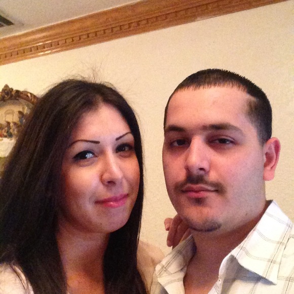 Profile Picture of Tatiana Cisneros (@taatii) on Poshmark