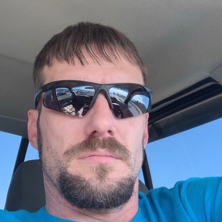 Profile Picture of Chad Burnett (@countryinsanity420) on Tiktok