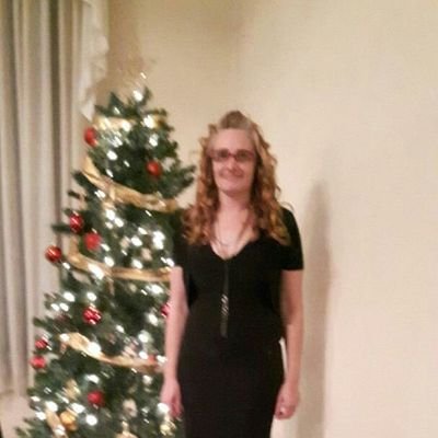 Profile Picture of Susan Hubbard (@susanhubbard69) on Twitter