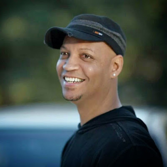 Profile Picture of Tony Christopher (@tonytggr1203) on Poshmark