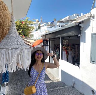 Profile Picture of Xiaohui Shen (@lou.shen.56884) on Facebook