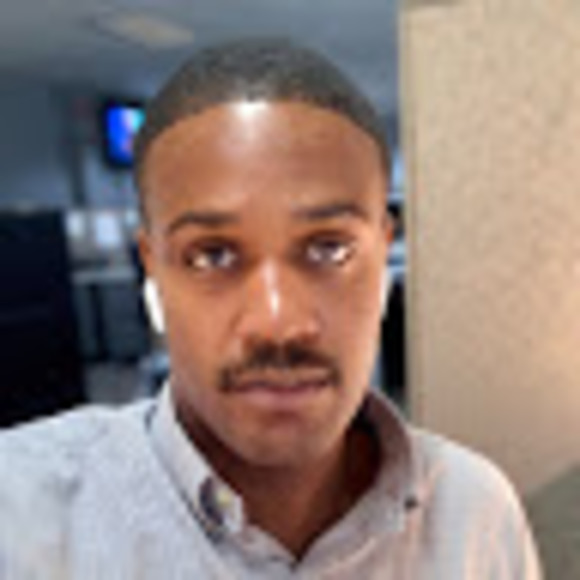 Profile Picture of Steven Mitchell (@snm22013) on Poshmark