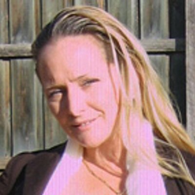Profile Picture of Amanda Grogan (@amanda6968) on Twitter