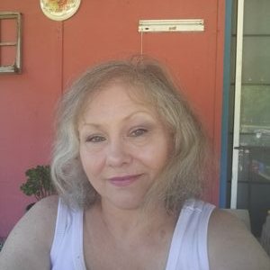 Profile Picture of Gloria Chandler (@GloriaC713) on Twitter