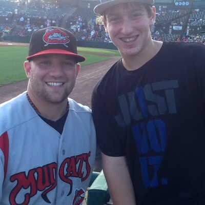 Profile Picture of Joe (@JoePanariello) on Twitter