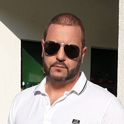 Profile Picture of Ne Diraj, Pokvarićeš! (@tip_400_glatko) on Twitter