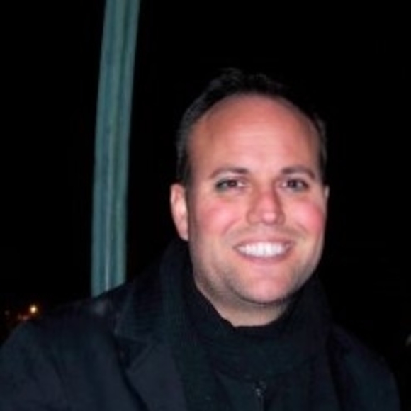 Profile Picture of Rob Gofourth (@rob_gofourth) on Poshmark