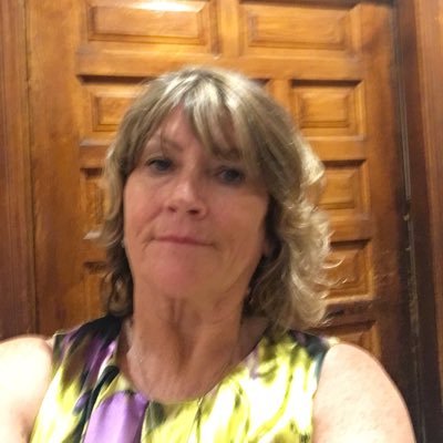 Profile Picture of Kim Seeley (@kimhalls333) on Twitter