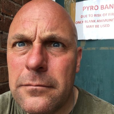 Profile Picture of Richard O'Brien (@OBeoneobrien) on Twitter