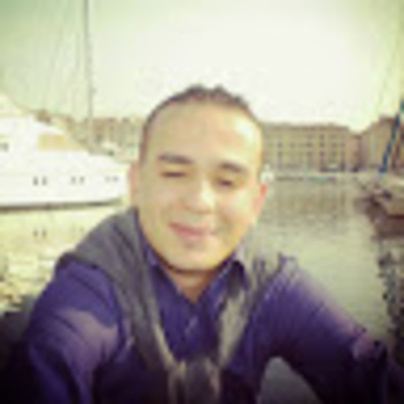 Profile Picture of Rachid Aggoun (@rachid13001) on Poshmark