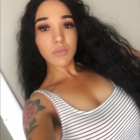 Profile Picture of Brianna Riddle (@baddie19) on Poshmark