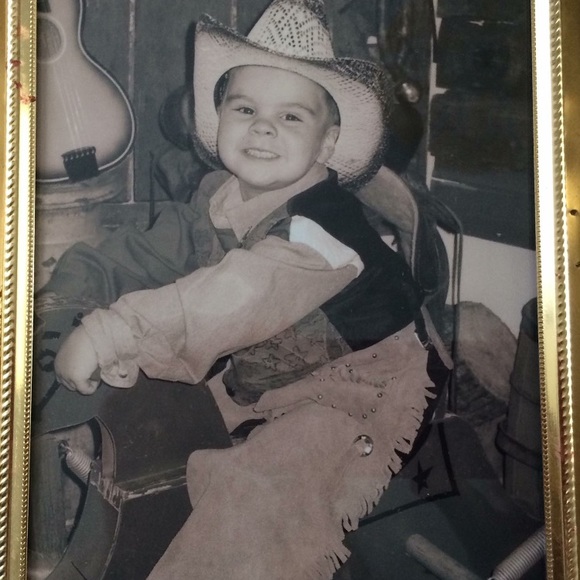 Trevor Stevens - Poshmark Profile Picture of Trevor Stevens (@bauerplayer8) on Poshmark