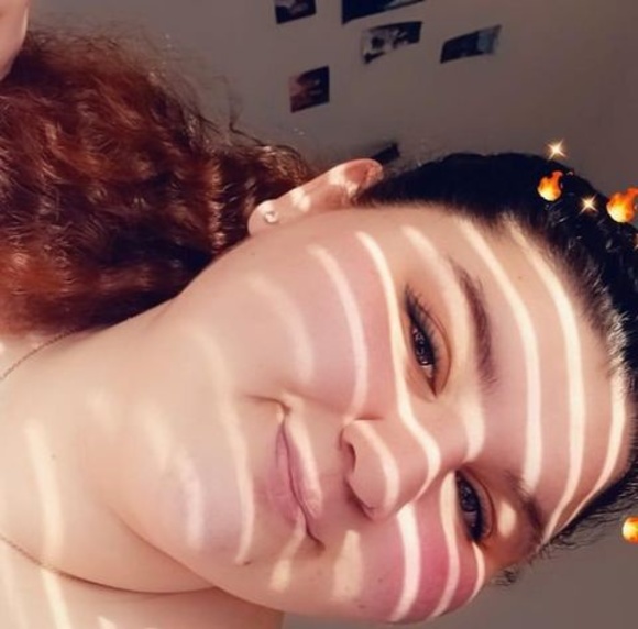 Profile Picture of Rebecca Troidl (@pozzalover2002) on Poshmark