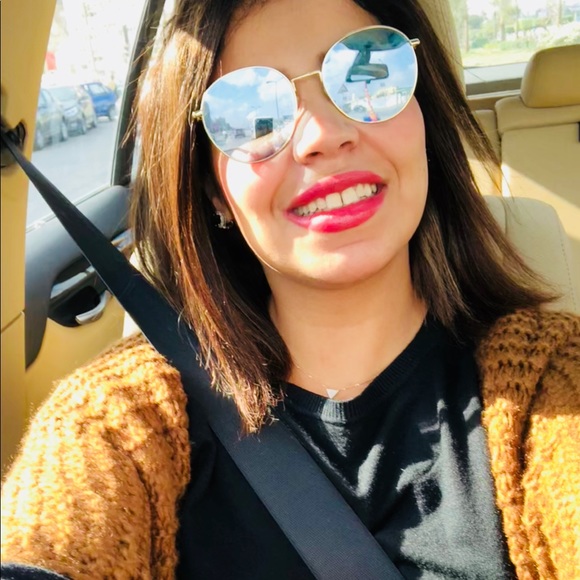 Profile Picture of Heba Mohammed (@mheba528) on Poshmark