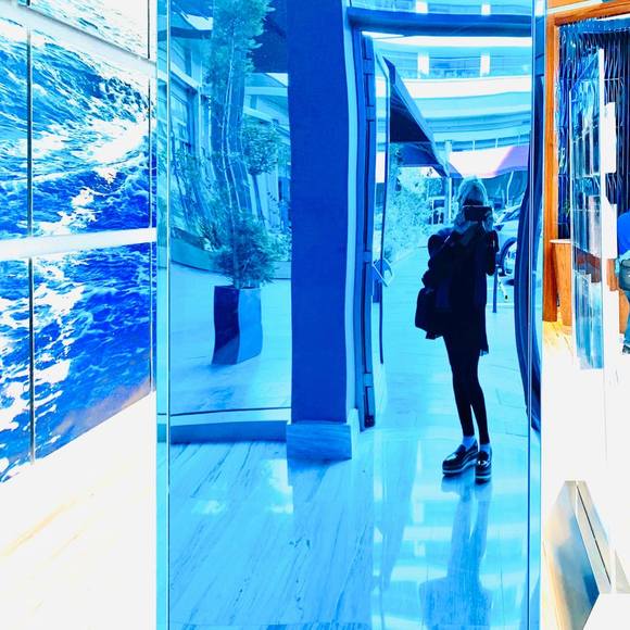 Profile Picture of Lee Tulin (@tlee1006) on Poshmark